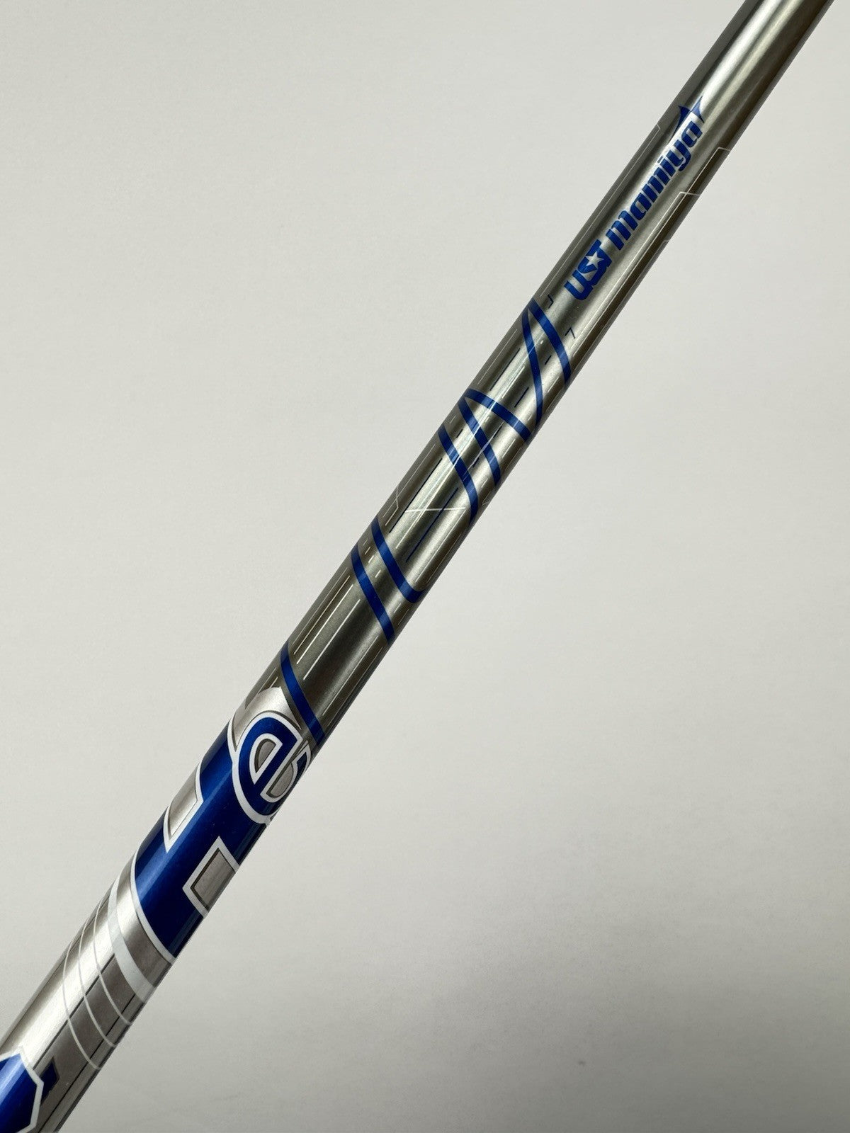 Callaway Quantum Driver Shaft UST Helium F4 Stiff Graphite 44.5” /Mid Grip/360500