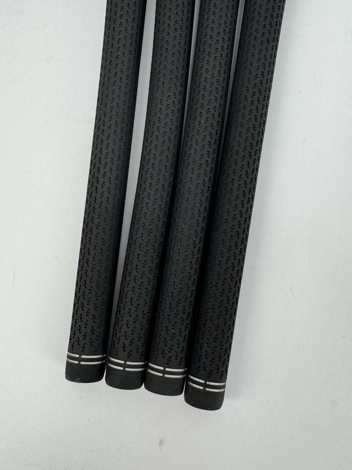 Lamkin Taylormade Golf Grips (4) Black/Blue Mens Standard /Pulled /320531