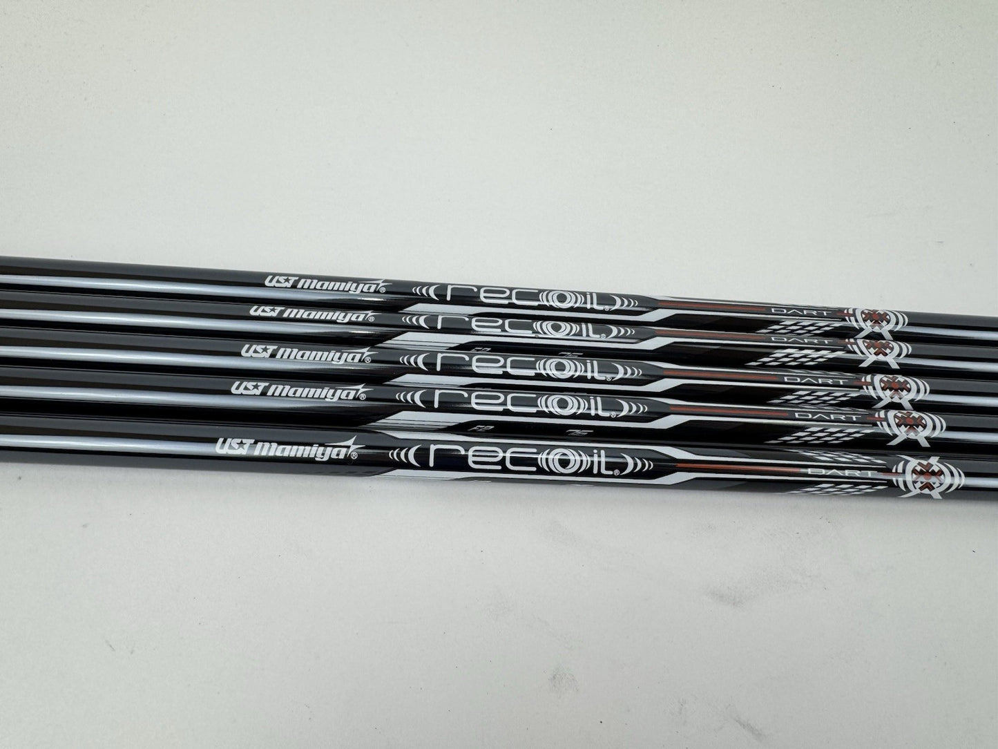 UST Recoil Dart Iron Shaft Set (5) 75 F2 Senior Graphite 41” /0.370 Parallel0
