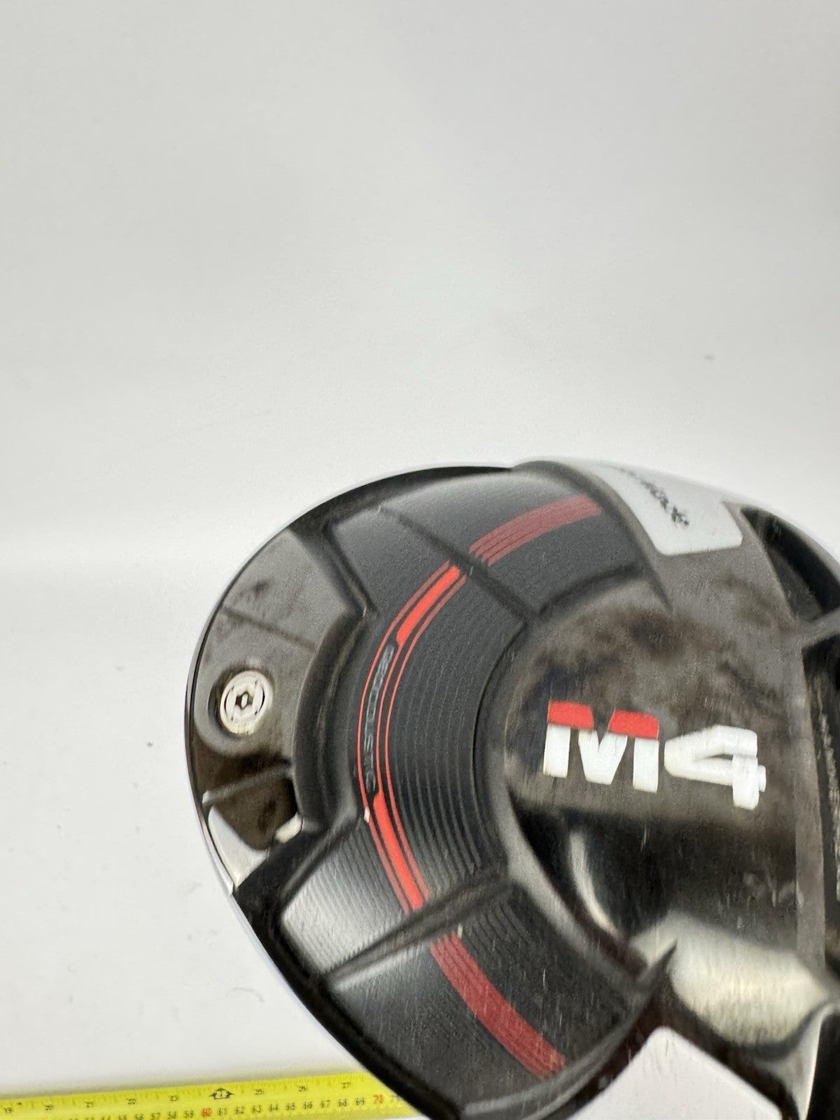 Taylormade M4 Driver 9* Hzrdus T800 5.5 Regular Graphite /Right Handed /363574