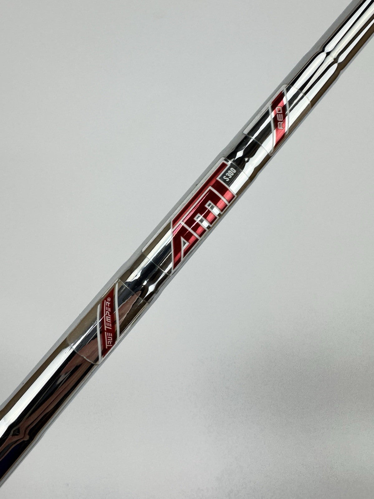 True Temper AMT Red Iron Shaft S300 Stiff Flex Steel 35.25” /0.355 Tapered/327391