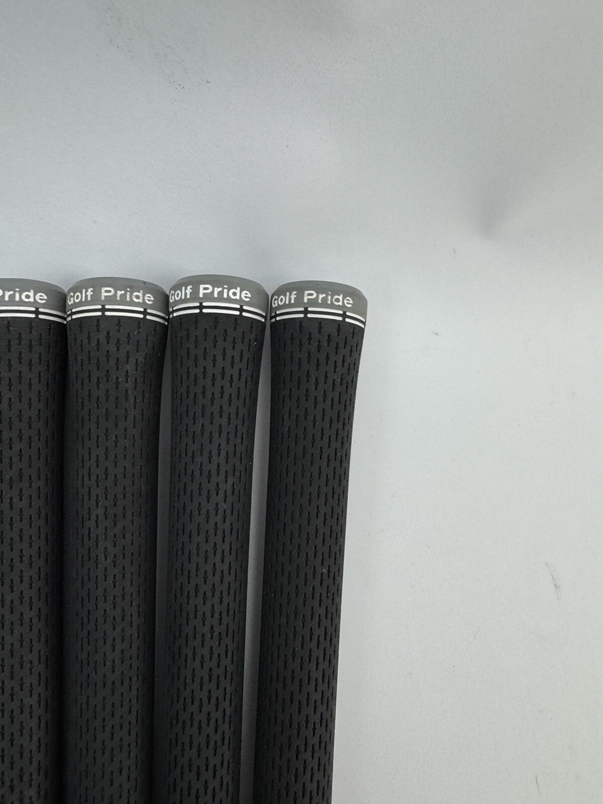 Golf Pride Tour Velvet 360 Soft Grips (7) Men’s Standard /Pulled /228615