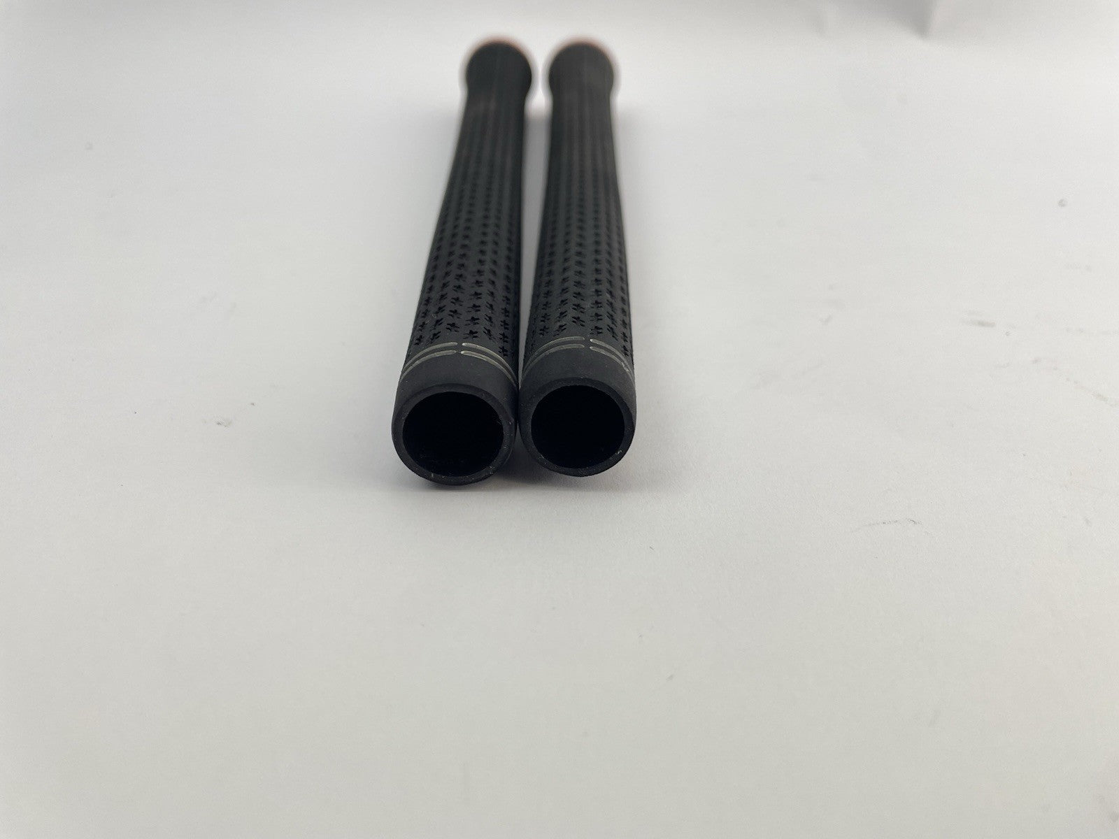 Lamkin Crossline Taylormade Grips (2) 360 Standard /Black/Red /Pulled /280626