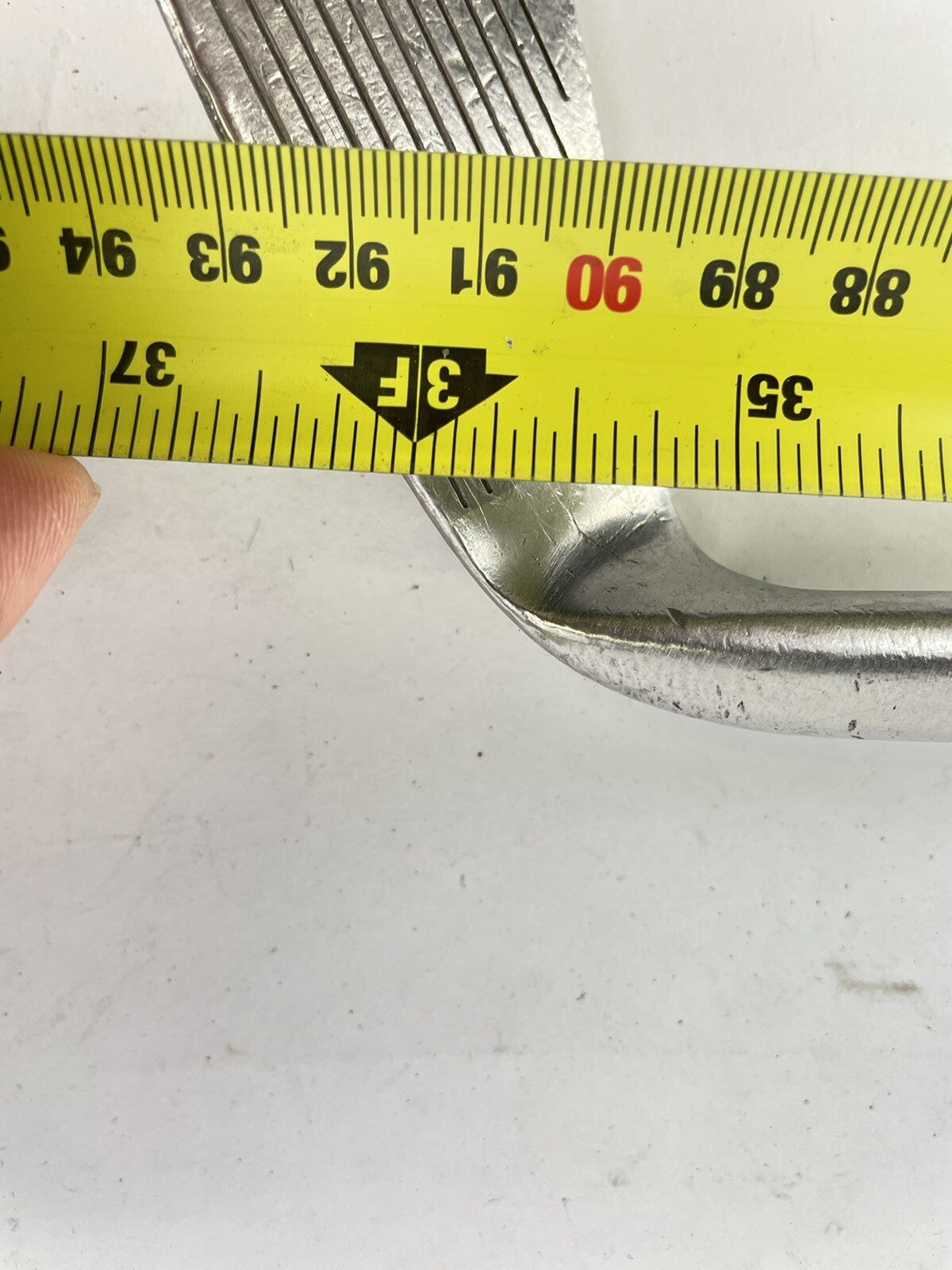 Golf Chip-N-Run Chipper 36” Right Handed /New Grip /1360413