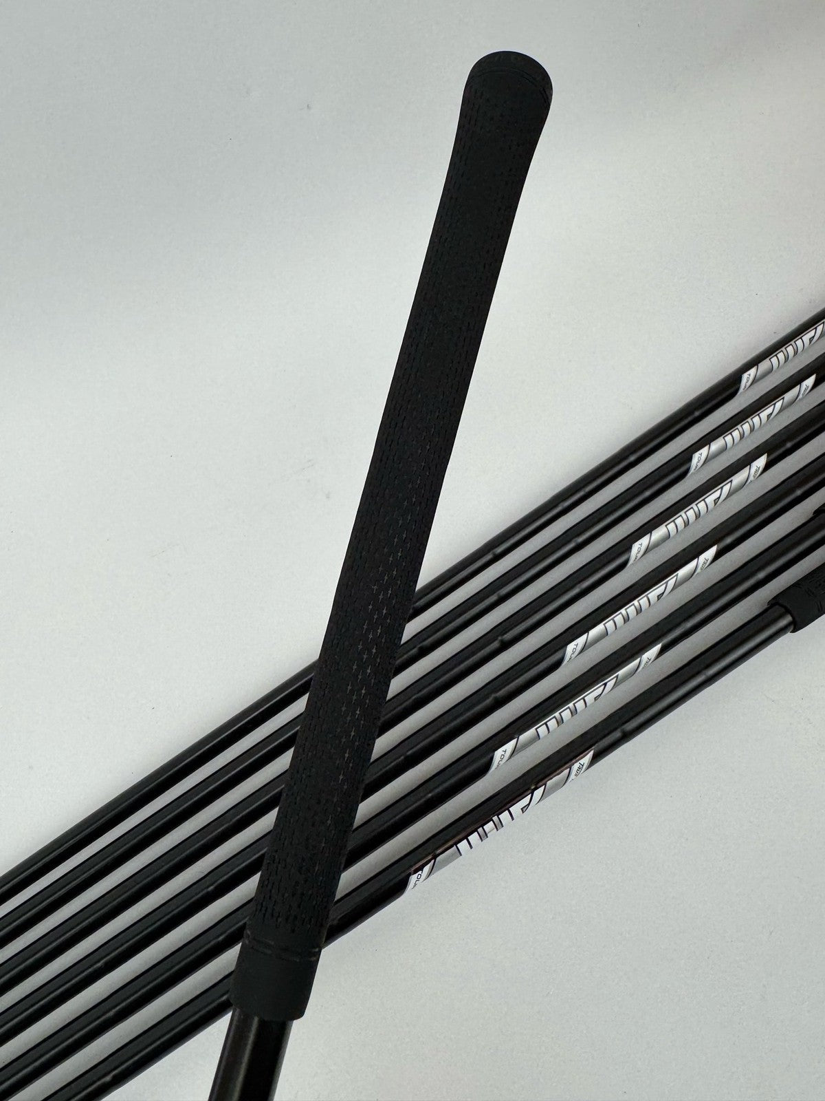 Titleist T100 Irons Limited Edition 4-PW AMT Tour White S300 Stiff Flex/3807312