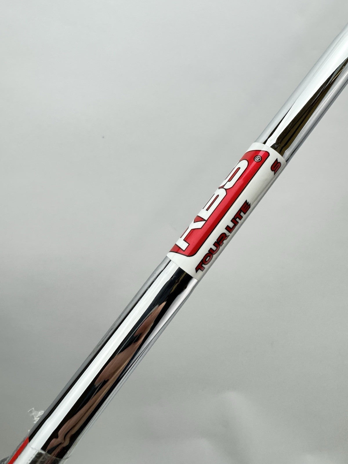KBS Tour Lite Iron Shaft Stiff Flex Steel 36.5” /0.355 Tapered /Lamkin /304952