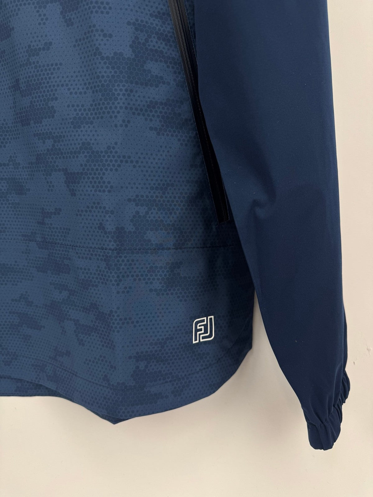 FootJoy HydroLite X Waterproof Hoodie Jacket Size Large Navy Camo/330001