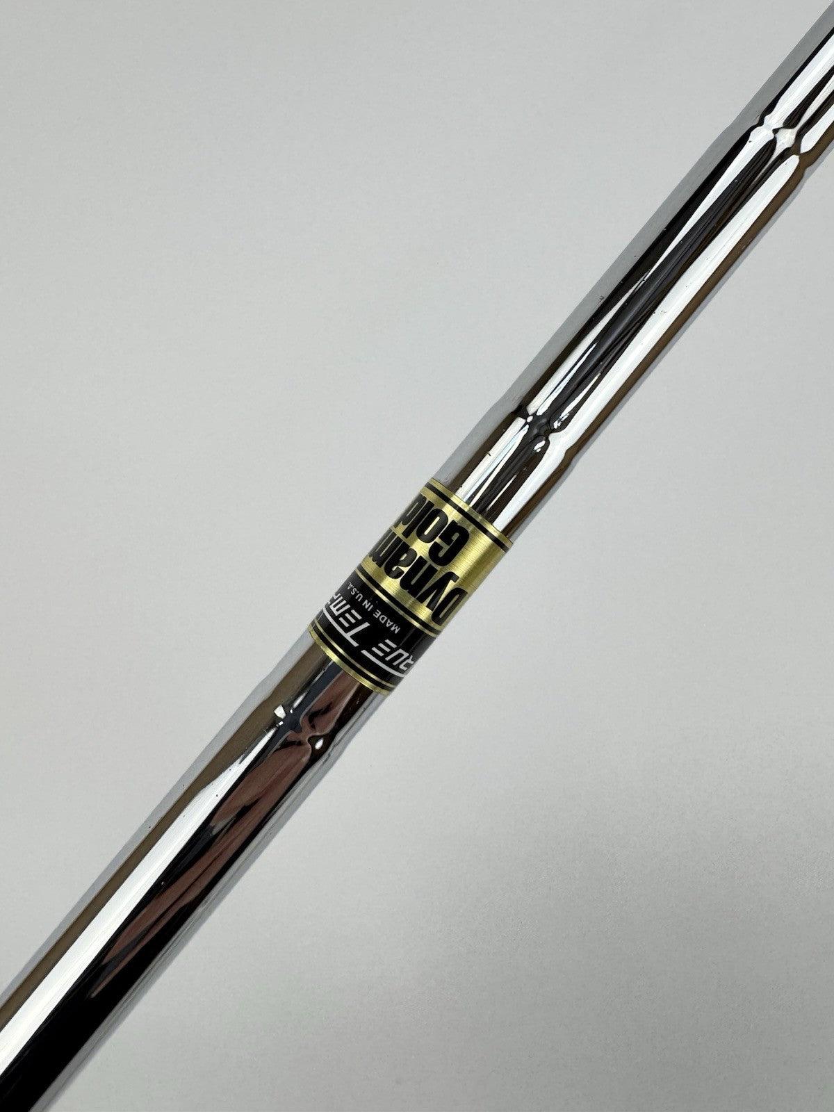 Dynamic Gold S300 Iron Shaft Stiff Flex Steel 35" /0.370 Parallel /326051