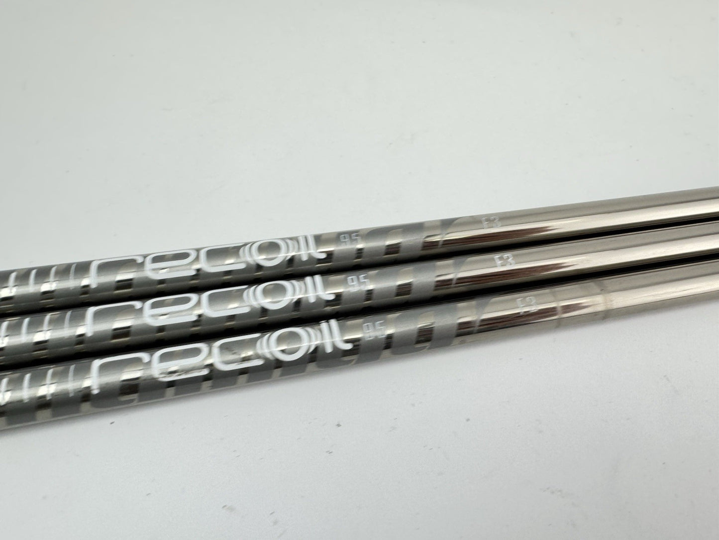 UST Recoil Wedge Shaft Set (3) 95 F3 Regular Graphite +1 /0.355 Tapered /290954