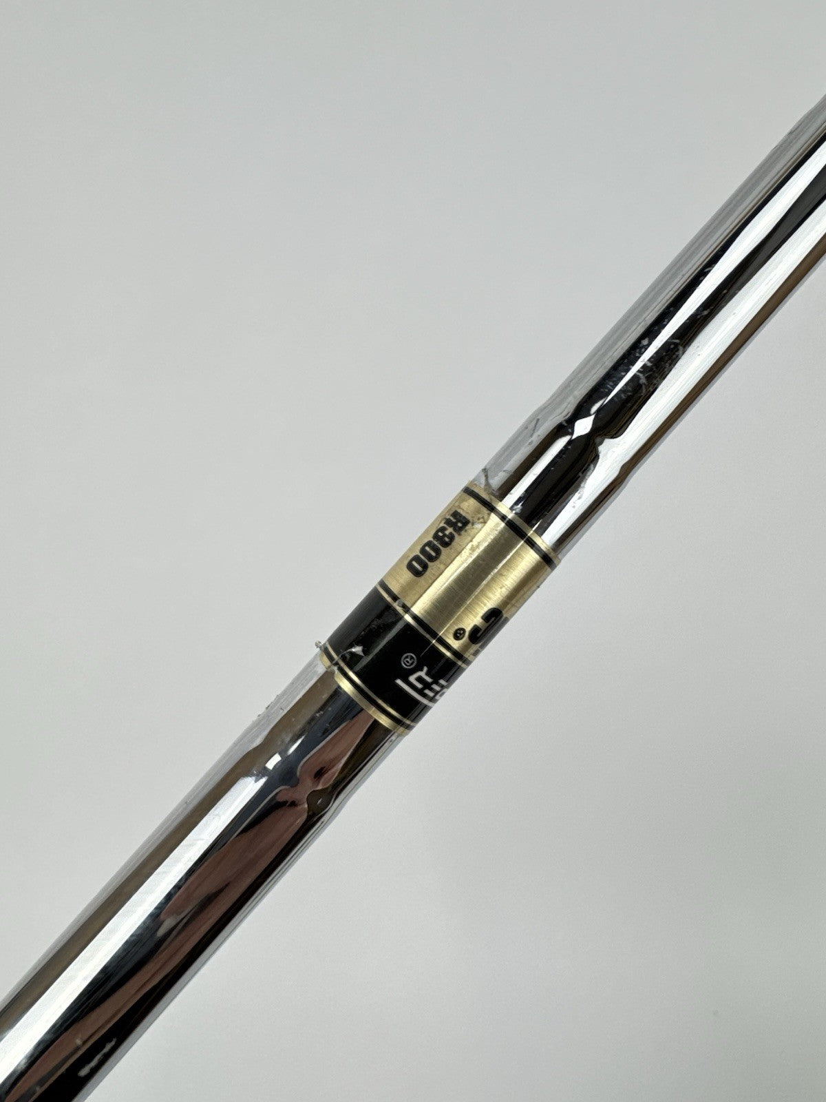 Dynamic Gold R300 Iron Shaft Regular Flex Steel 35.25” /0.370 Parallel /328485