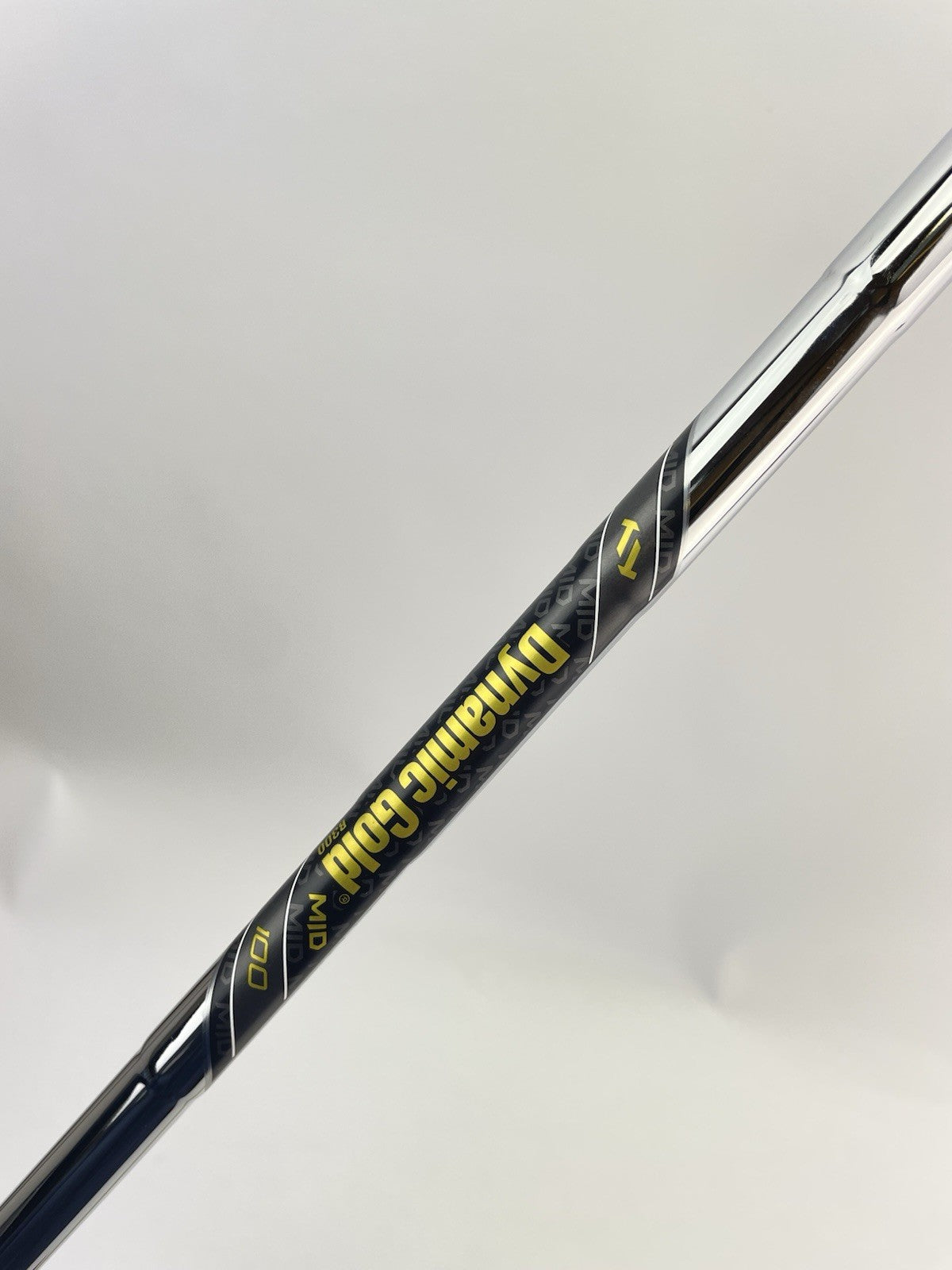 Dynamic Gold Mid 100 Iron Shaft 35.5” /0.370 Parallel /317277