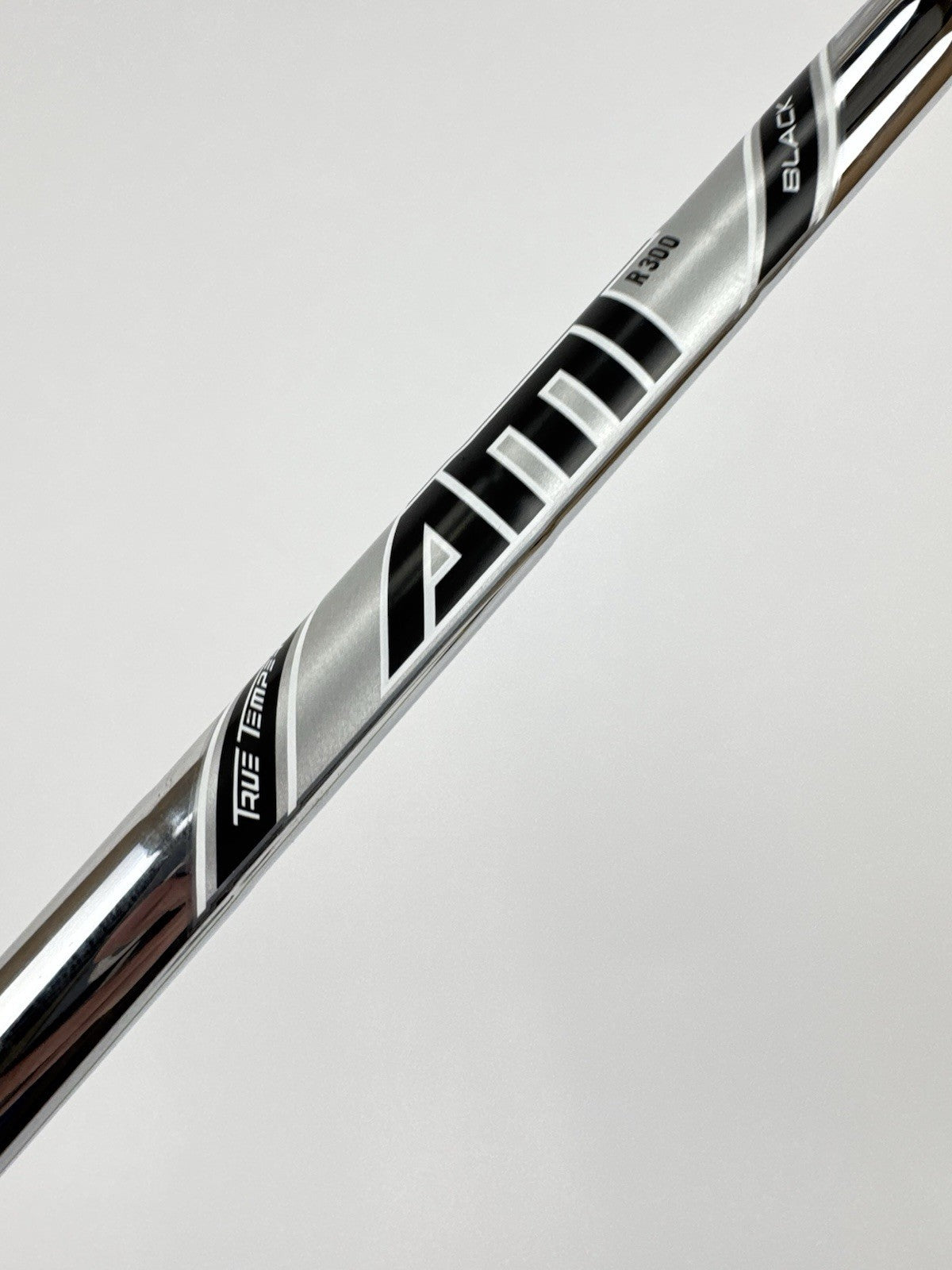 True Temper AMT Black Iron Shaft R300 Regular Flex Steel 35.75” /0.355 /328173