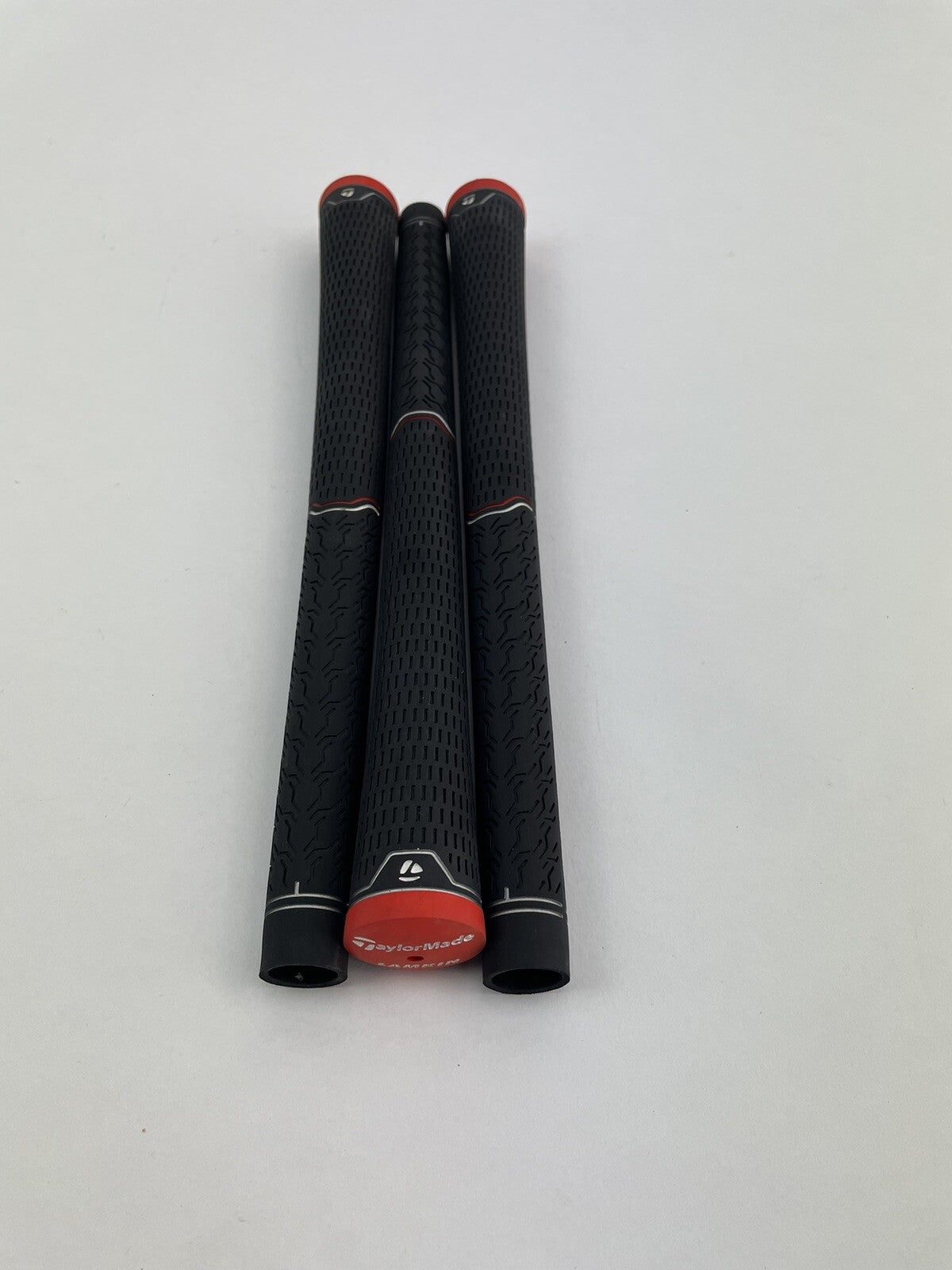 Lamkin Taylormade Golf Grips (3) Standard /Black /Red /Pulled /211690