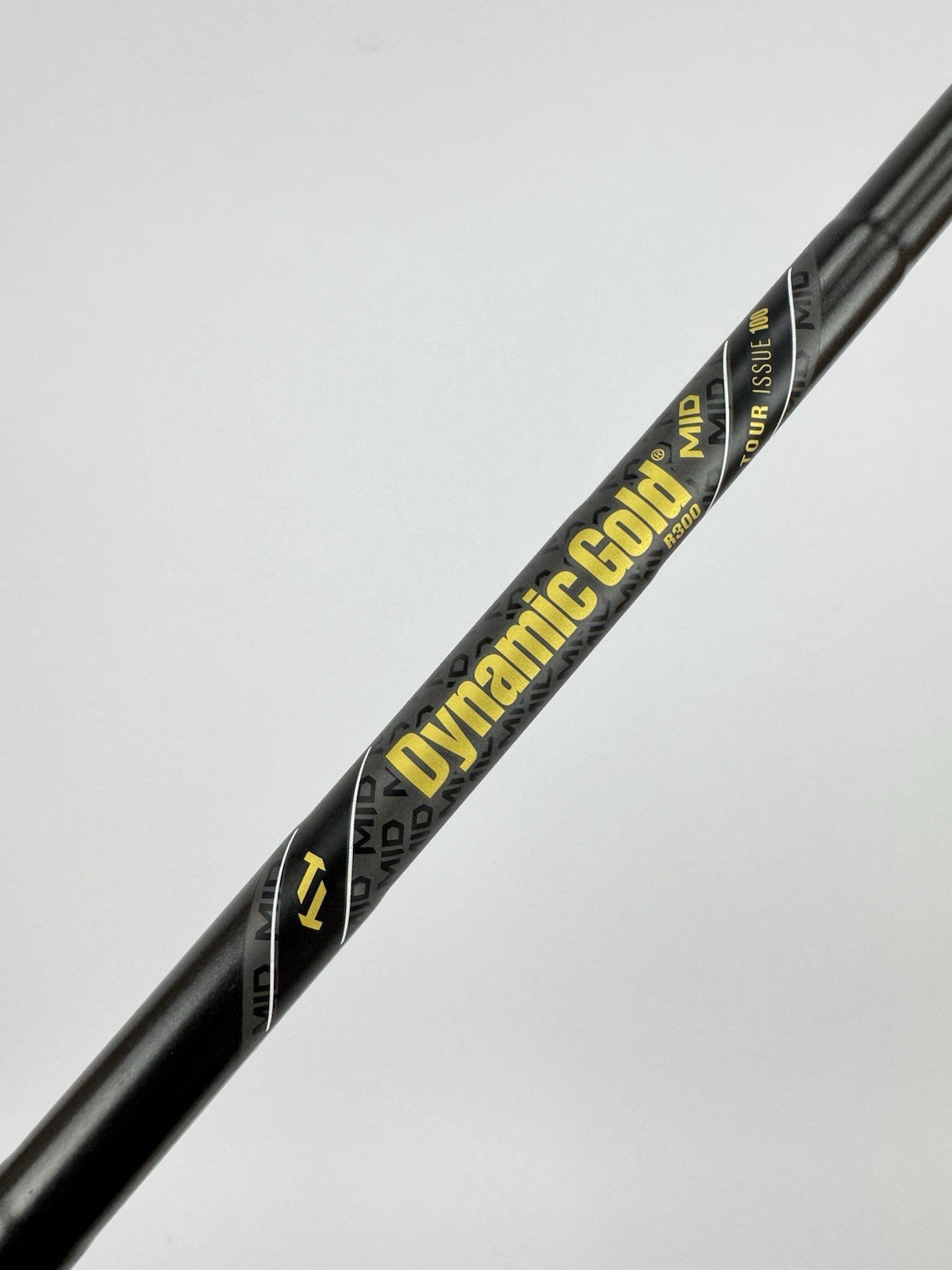 Dynamic Gold Tour Issue Iron Shaft Mid R300 Regular Steel Blackout 35.5” /327460