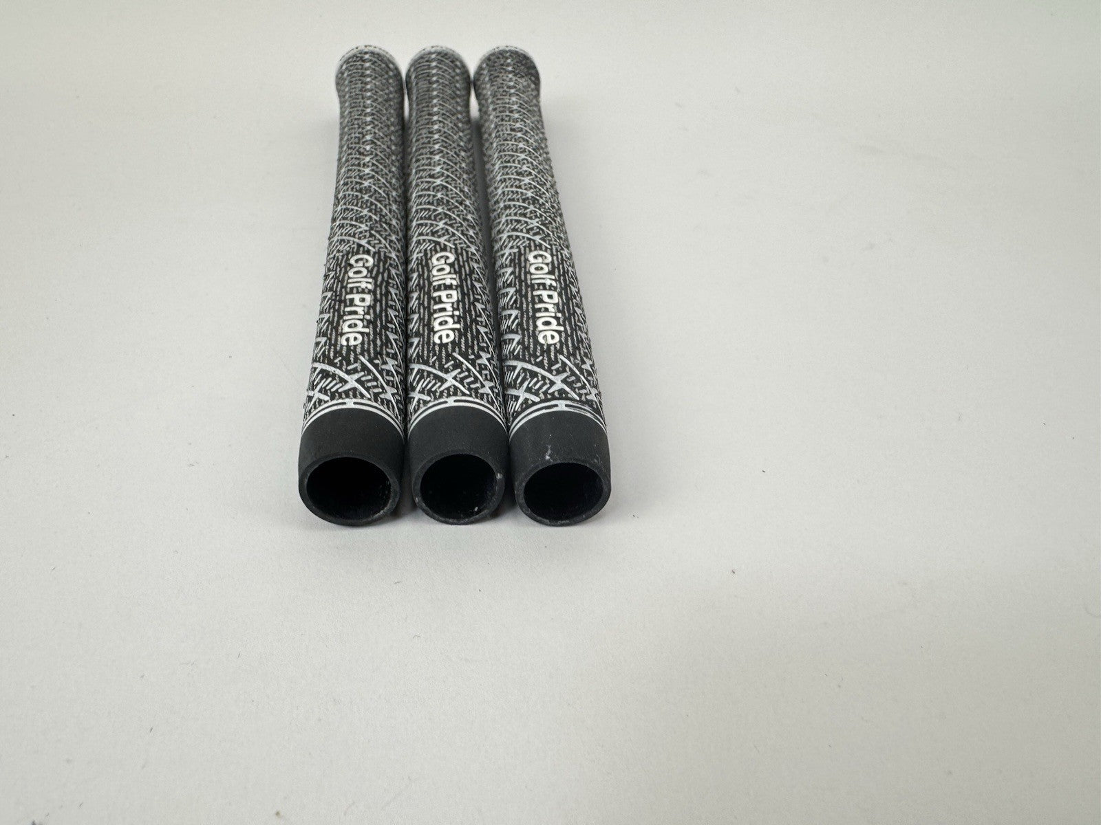 Golf Pride Z-grip Midsize Golf Grips (3) Cord /Pulled /Black/White /357066