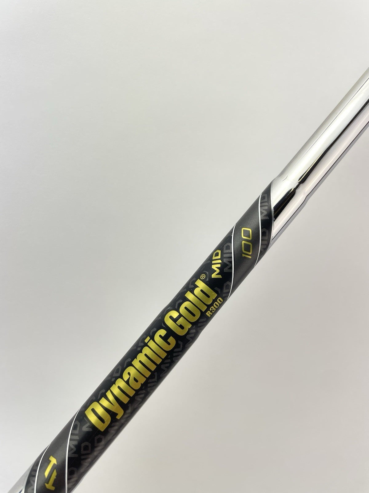 Dynamic Gold Mid 100 Iron Shaft R300 Regular Flex Steel 35.5 /0.355 /286355
