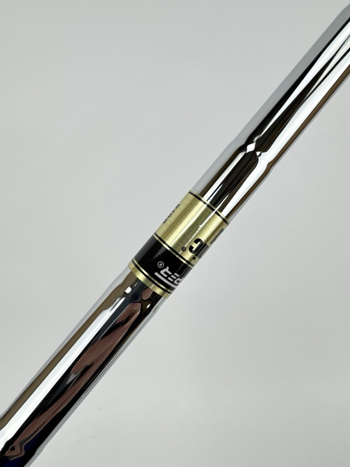 Dynamic Gold X100 Iron Shaft X Flex Steel 35.25” /0.370 Parallel /332745