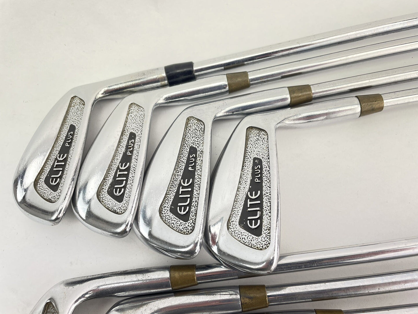 Spalding Elite Iron Set 3-9 Irons Apollo Regular Steel /Right /New Grips /177932