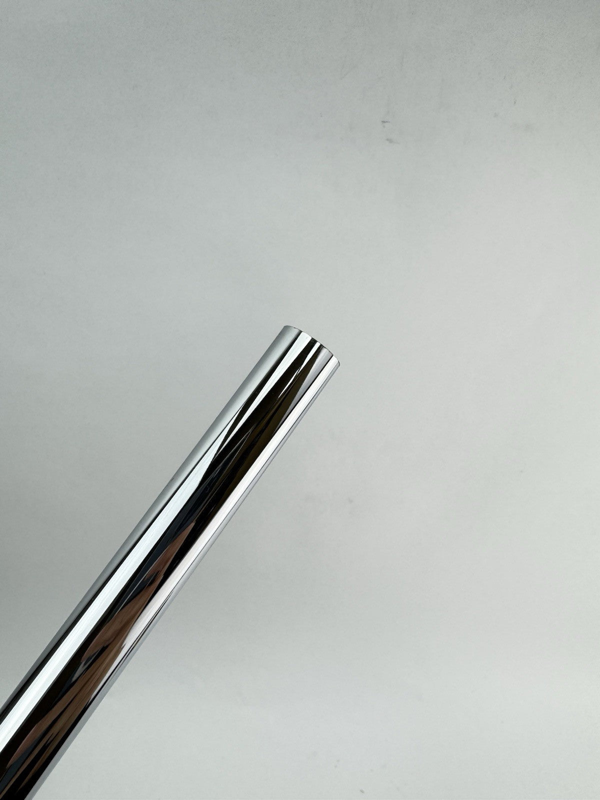 Dynamic Gold S300 Iron Shaft Stiff Flex Steel 35.5 /0.355 Tapered /2691510