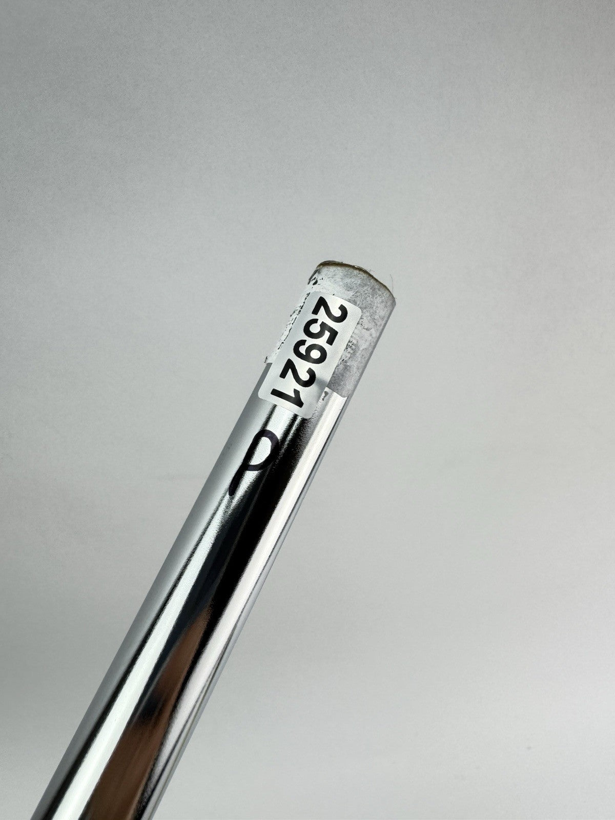 Dynamic Gold S300 Iron Shaft Stiff Flex Steel 36.5 /0.370 Parallel /2592114