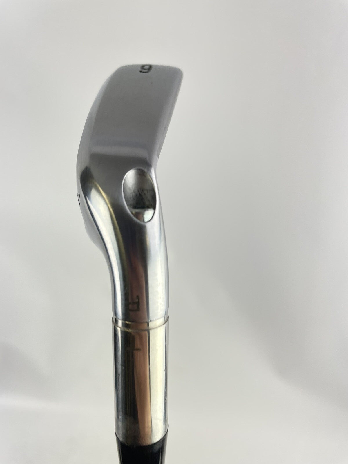 Cleveland 588MT 6 Iron Aldila Prolaunch Stiff Graphite /Right /New Grip/116806