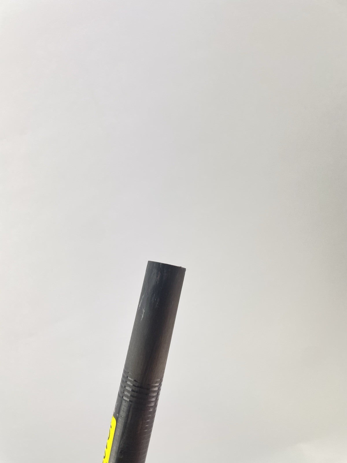 Fujikura Atmos Iron Shaft 7 Stiff Flex Graphite 35.75 /0.355 Tapered /282059