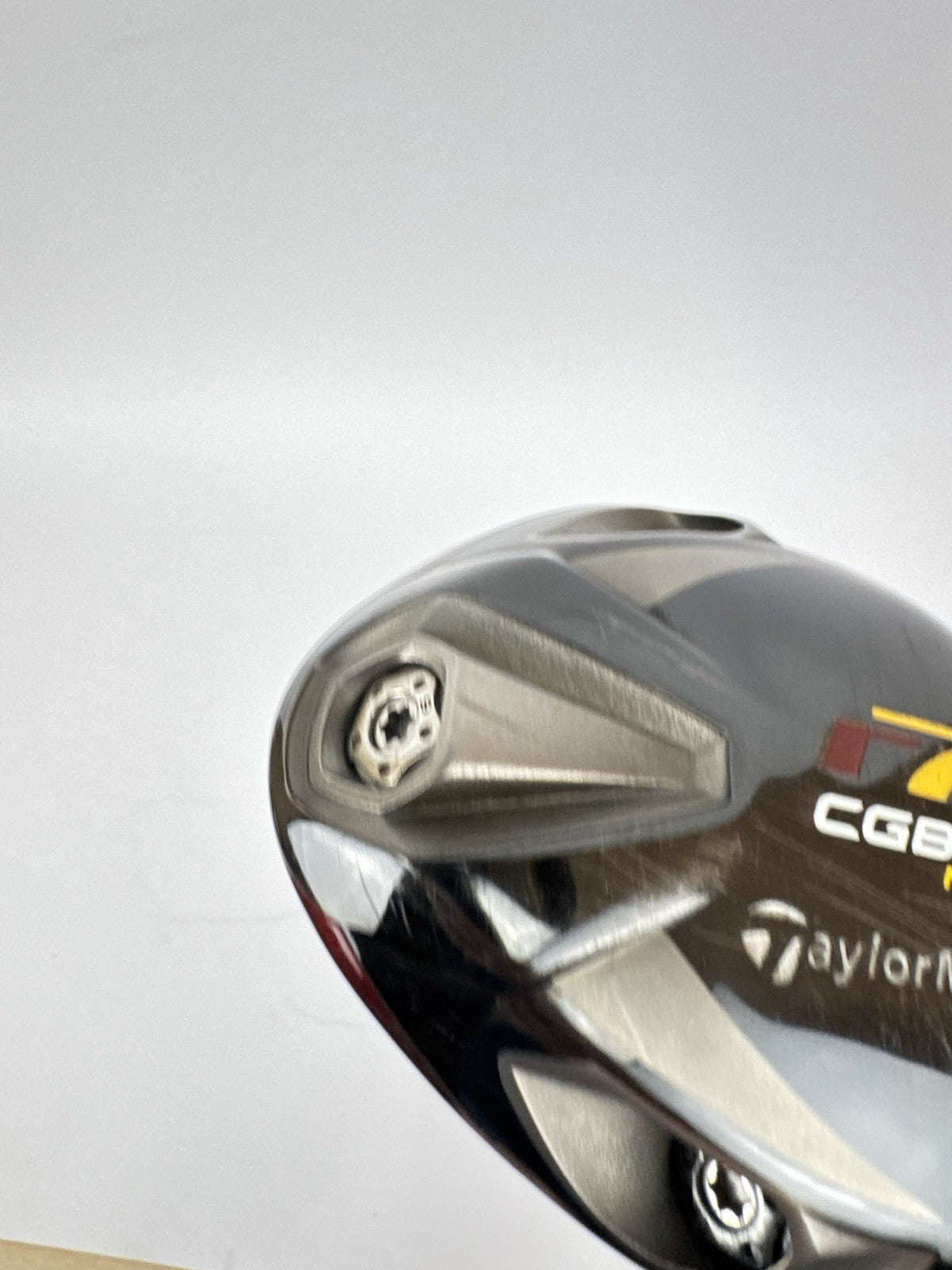Taylormade 5 Wood R7 CGB Max Regular Flex Graphite /Right Handed/New Grip /350295