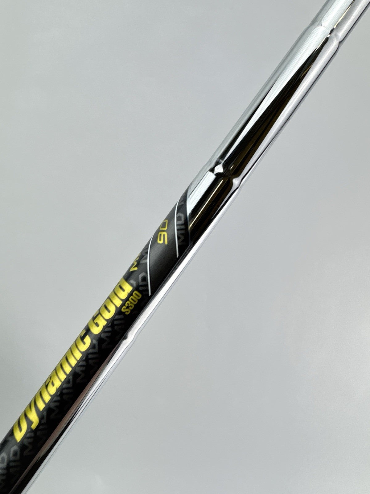 Dynamic Gold 90 Mid Iron Shaft Stiff Flex Steel 35” /0.370 Parallel /305762