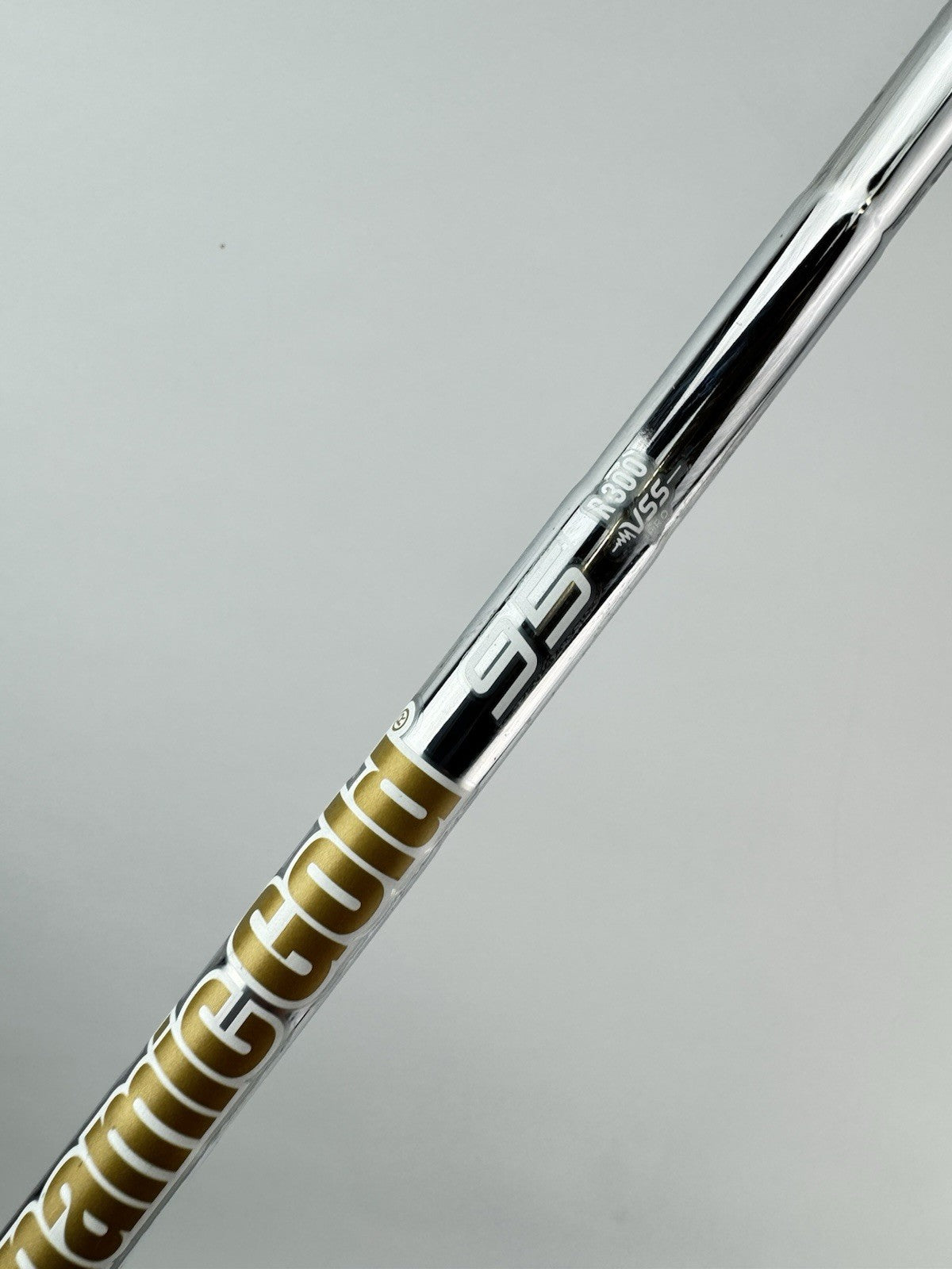 Dynamic Gold 95 Iron Shaft VSS Pro R300 Regular Steel 35.25”/0.355 Tapered/290133
