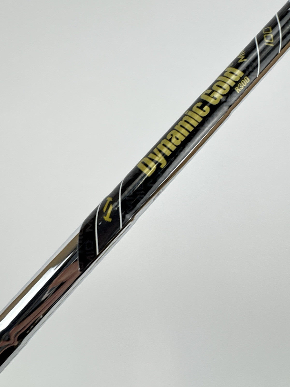 Dynamic Gold Mid 100 Iron Shaft Pured R300 Regular Flex Steel 36.5” /0.355/325313