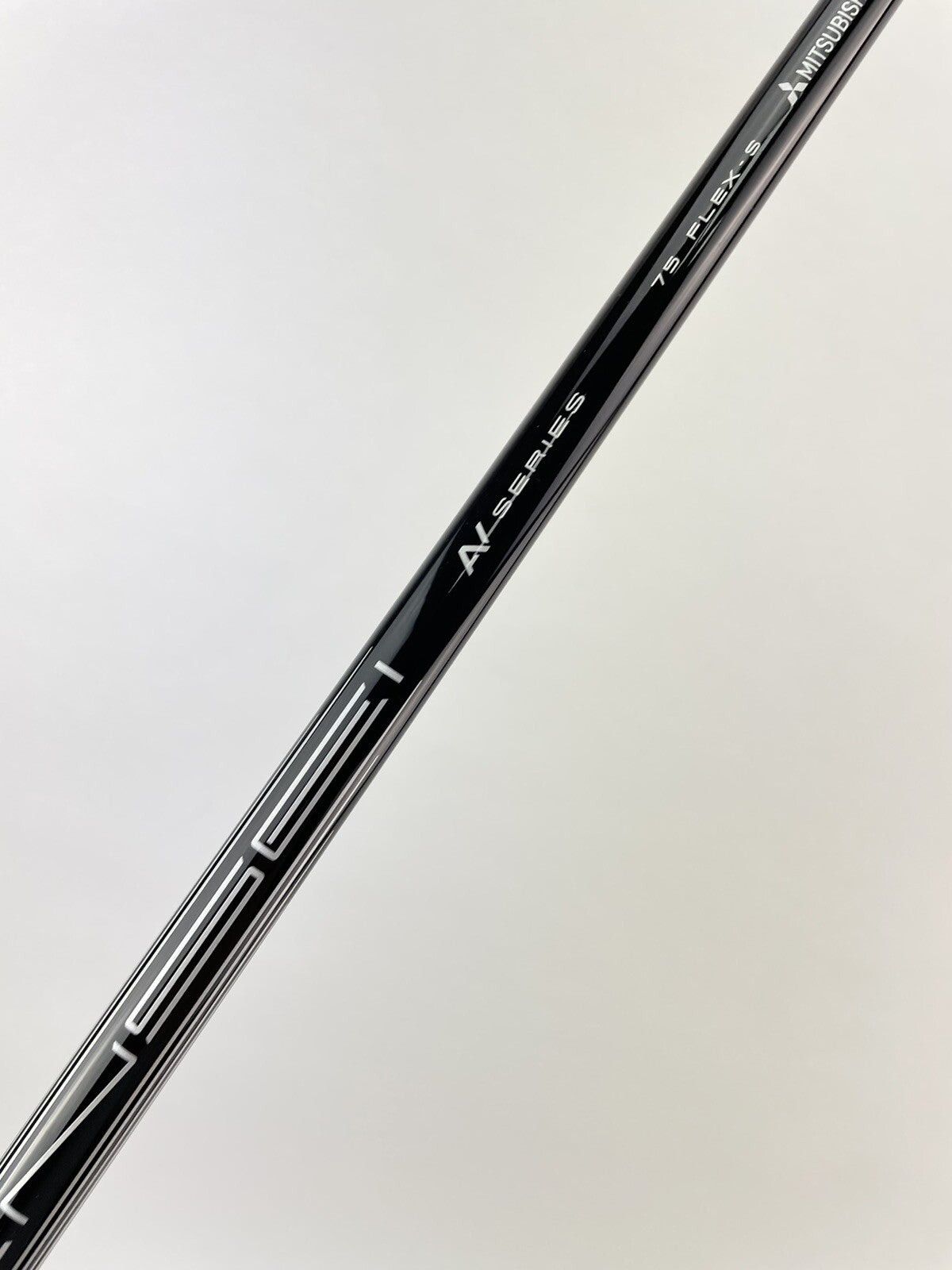 Tensei Blue Iron Shaft AV 75 Stiff Flex Graphite 35" /0.370 Parallel /190643