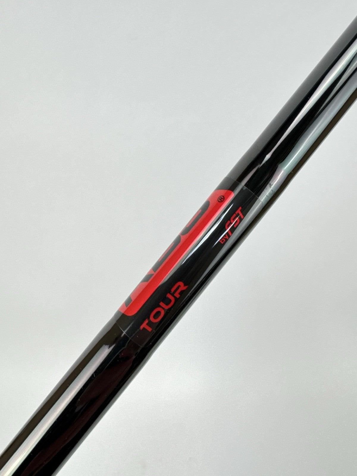 KBS Tour Blackout Iron Shaft X Flex Extra Stiff Steel 37/0.355 Tapered /335795