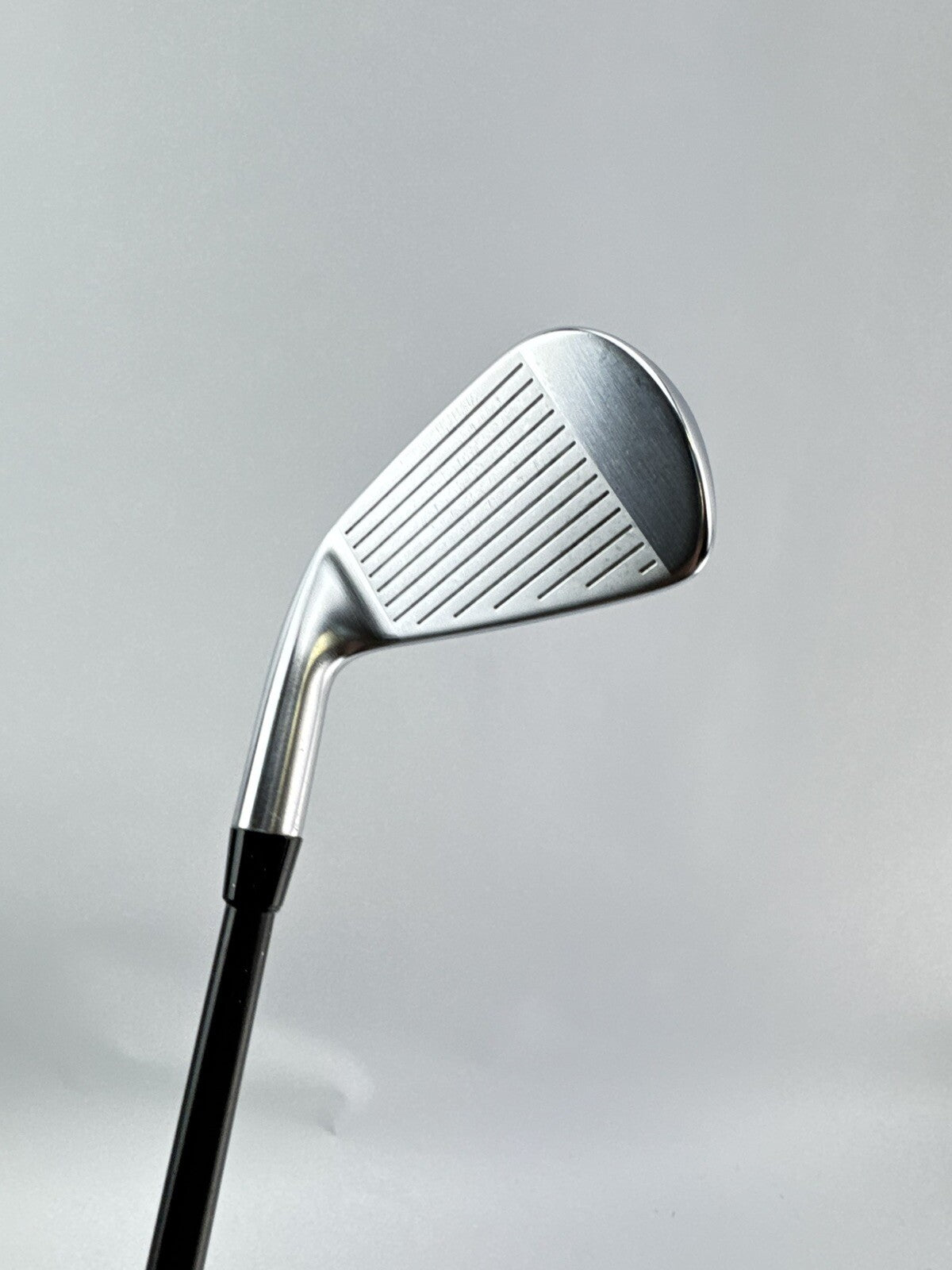 Titleist T100 5 Iron Forged Elevate Tour Black Regular Steel /Right Handed/216499