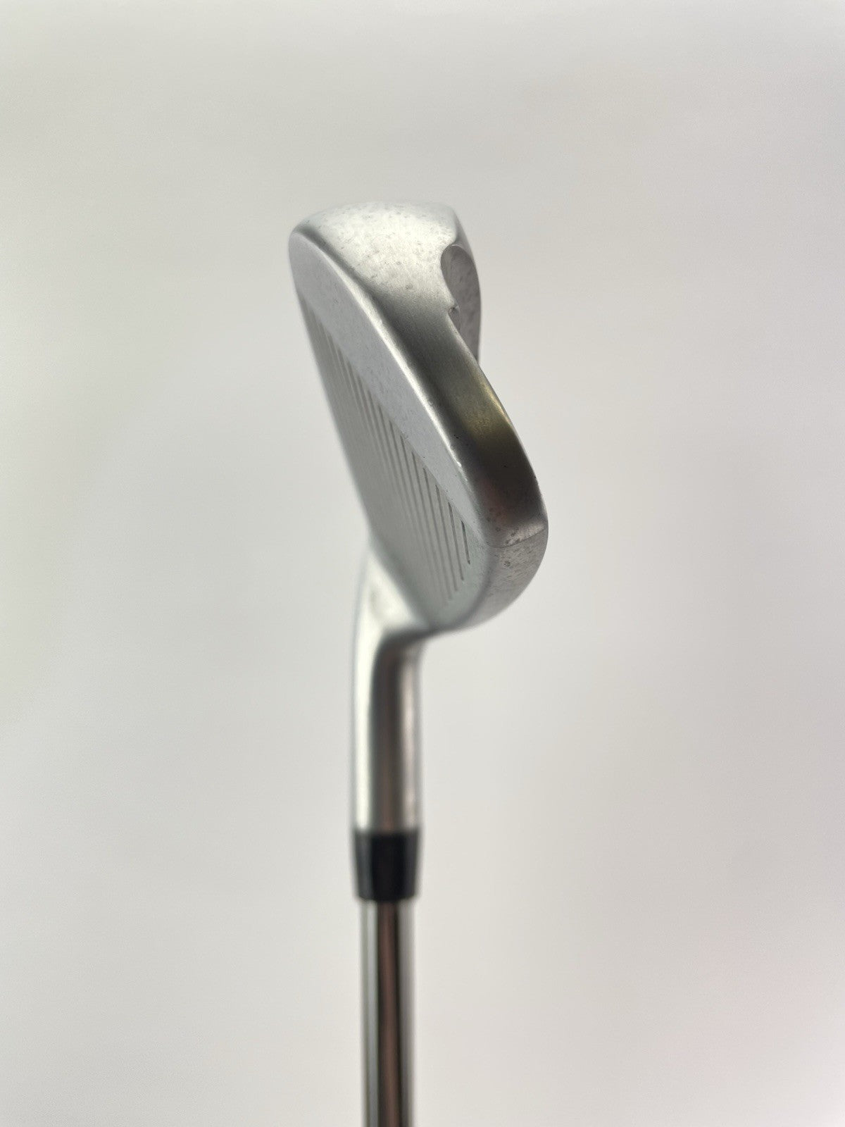 Cleveland CBX 7 Iron Catalyst Stiff Flex Graphite /Right Handed /New Grip /2878611