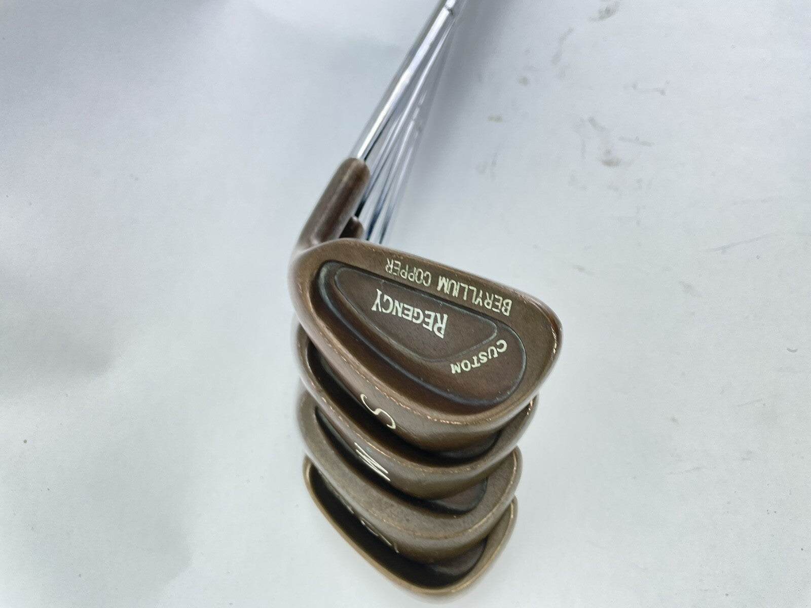 Beryllium Copper Irons Regency 7,9,PW + SW Regular Steel /Right /New Grips/1609111