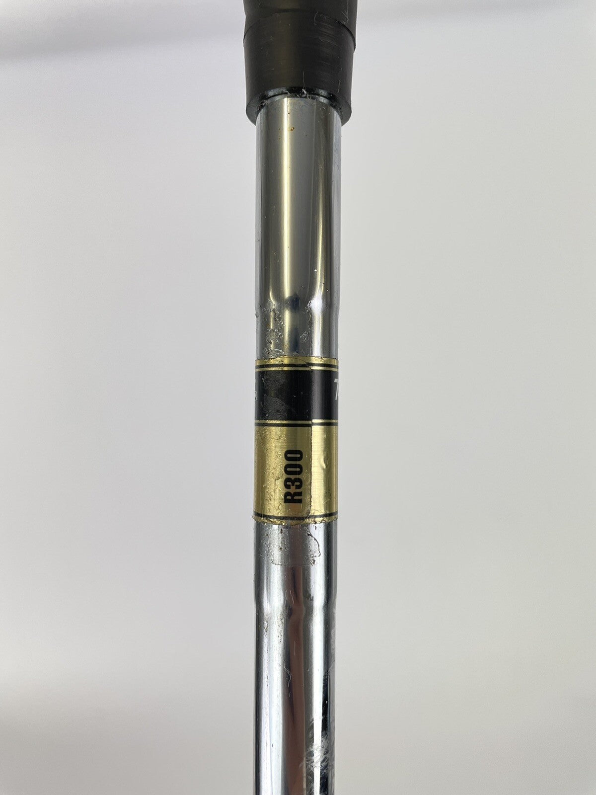 Snake Eyes 9 Iron 600XC Forged R300 Regular Steel /Right Handed /New Grip /04548