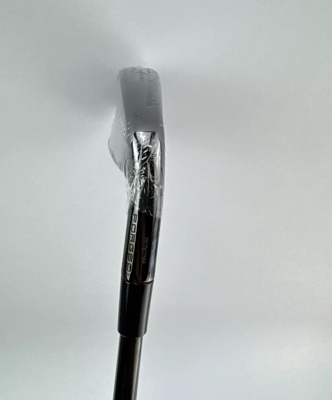 Taylormade P770 Phantom 4 Iron 22.5* Fujikura Ventus Red Stiff Graphite /Right6
