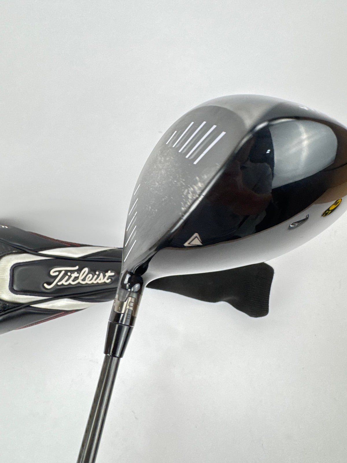 Titleist 916 D3 Driver 8.5 Degrees Phenom Extra Stiff Graphite Right Hand/363528