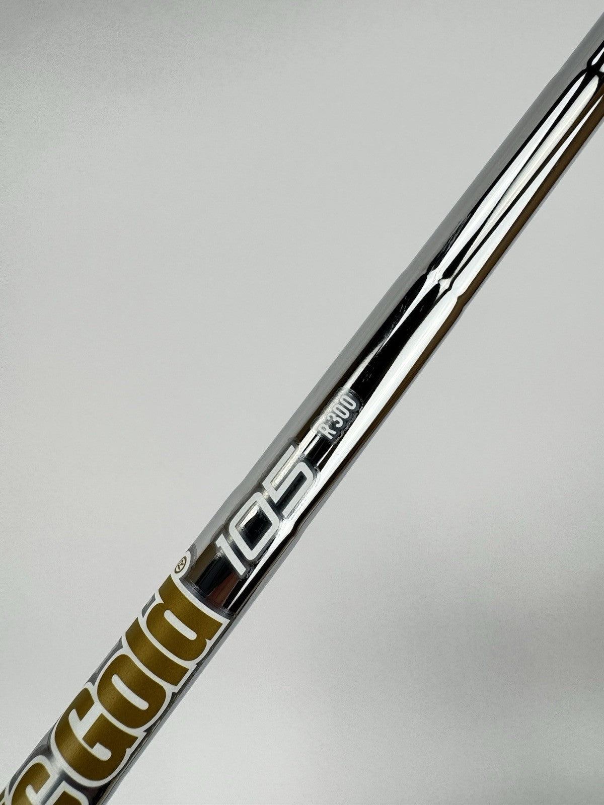 Dynamic Gold 105 Iron Shaft R300 Regular Flex Steel 35.75” /0.355 Tapered /326744