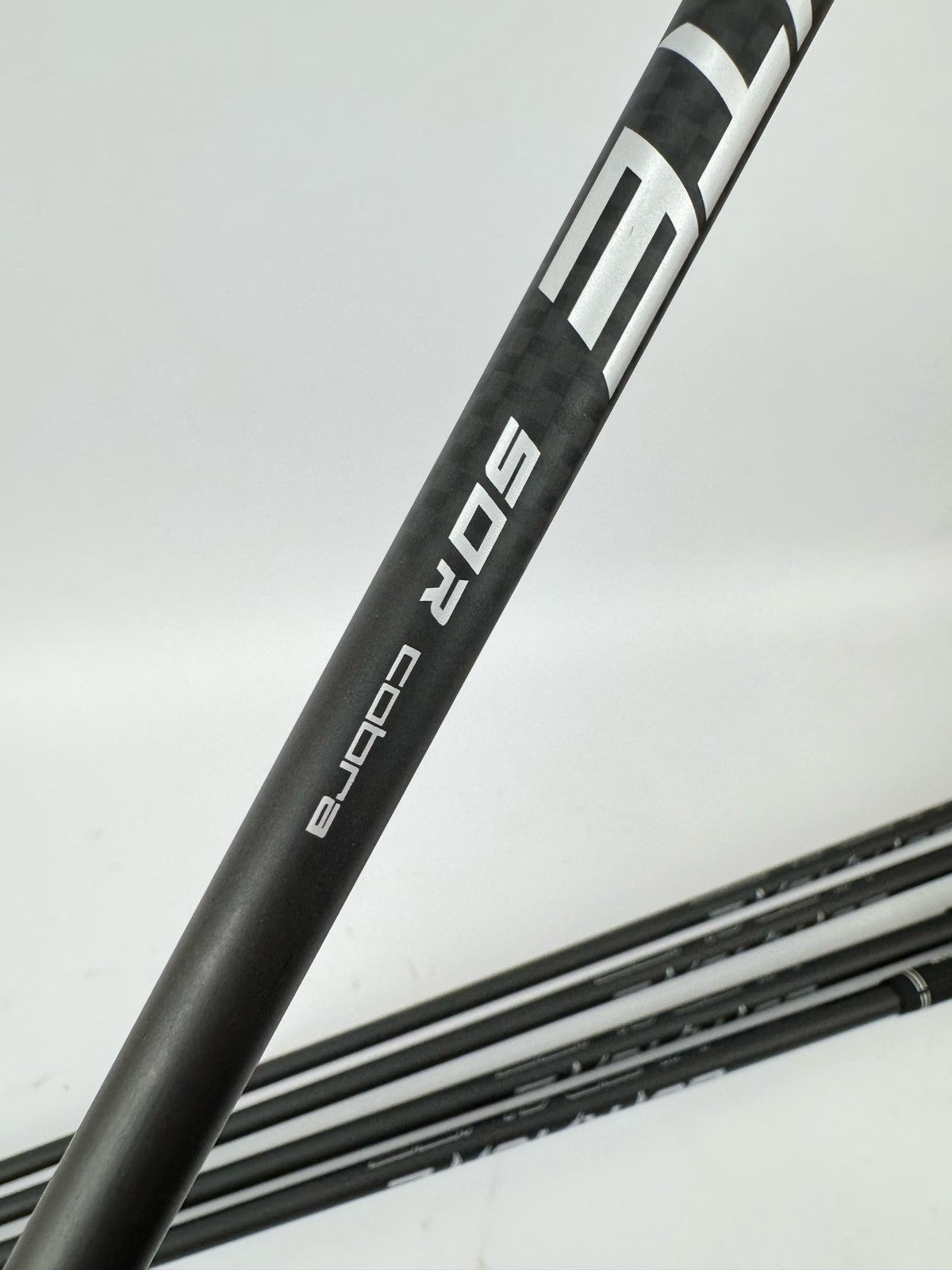 Cobra T-Rail Irons 6-PW Regular Flex Graphite Right Handed Excellent/373968
