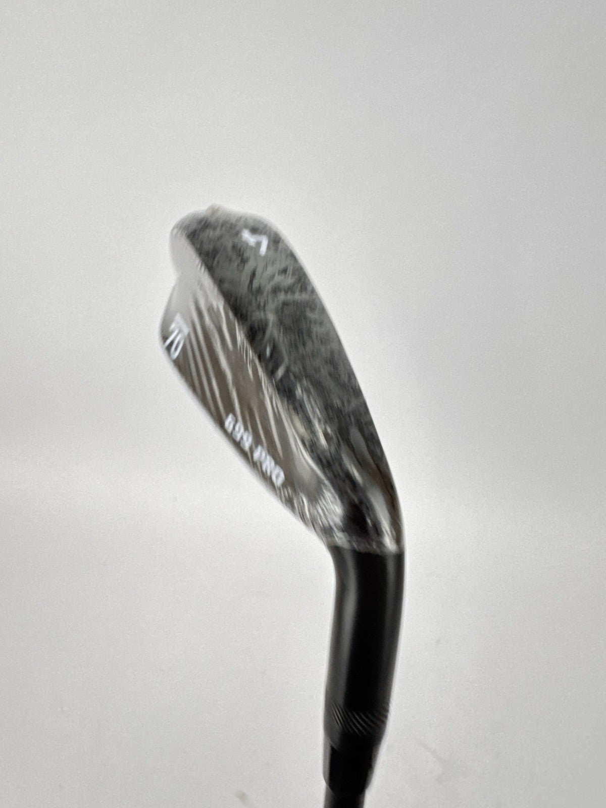 Sub 70 699 Pro 4 Iron 21.5* KBS TGI 80 Stiff Graphite /Right Handed /New /338346