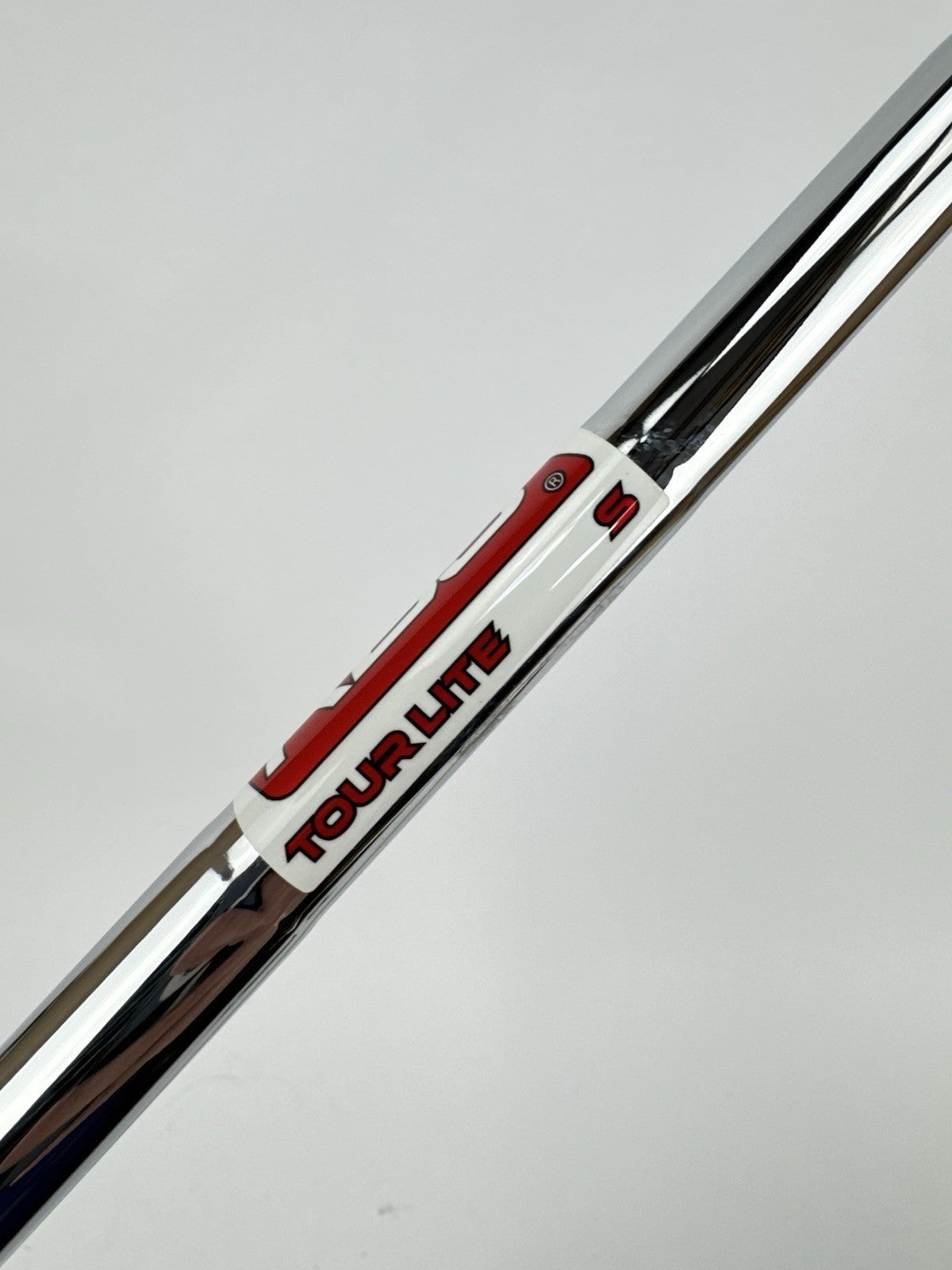KBS Tour Lite Iron Shaft Stiff Flex Steel 36.25 /0.370 Parallel /332954