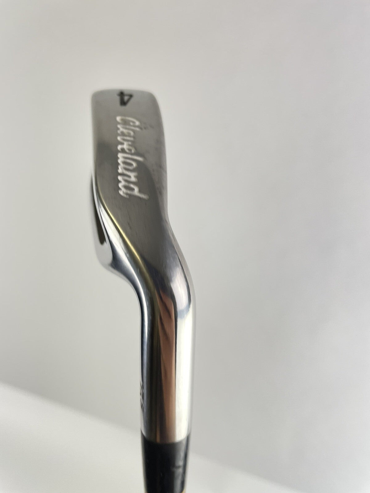 Cleveland Tour Action 4 Iron TA5 Stiff Flex Steel /Right Handed /New Grip /112755