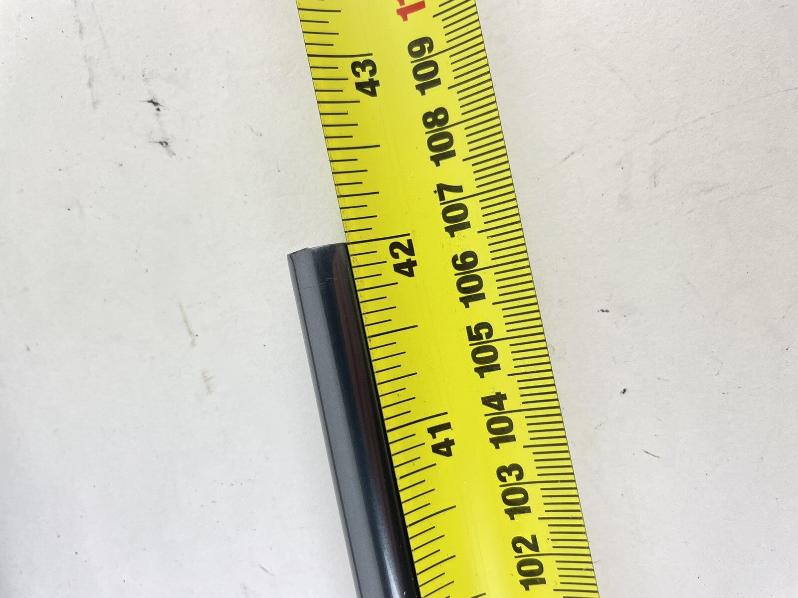 Matrix Ozik White Tie Iron Shaft Set (8) X4 58R Regular Graphite 42”/0.370/138429