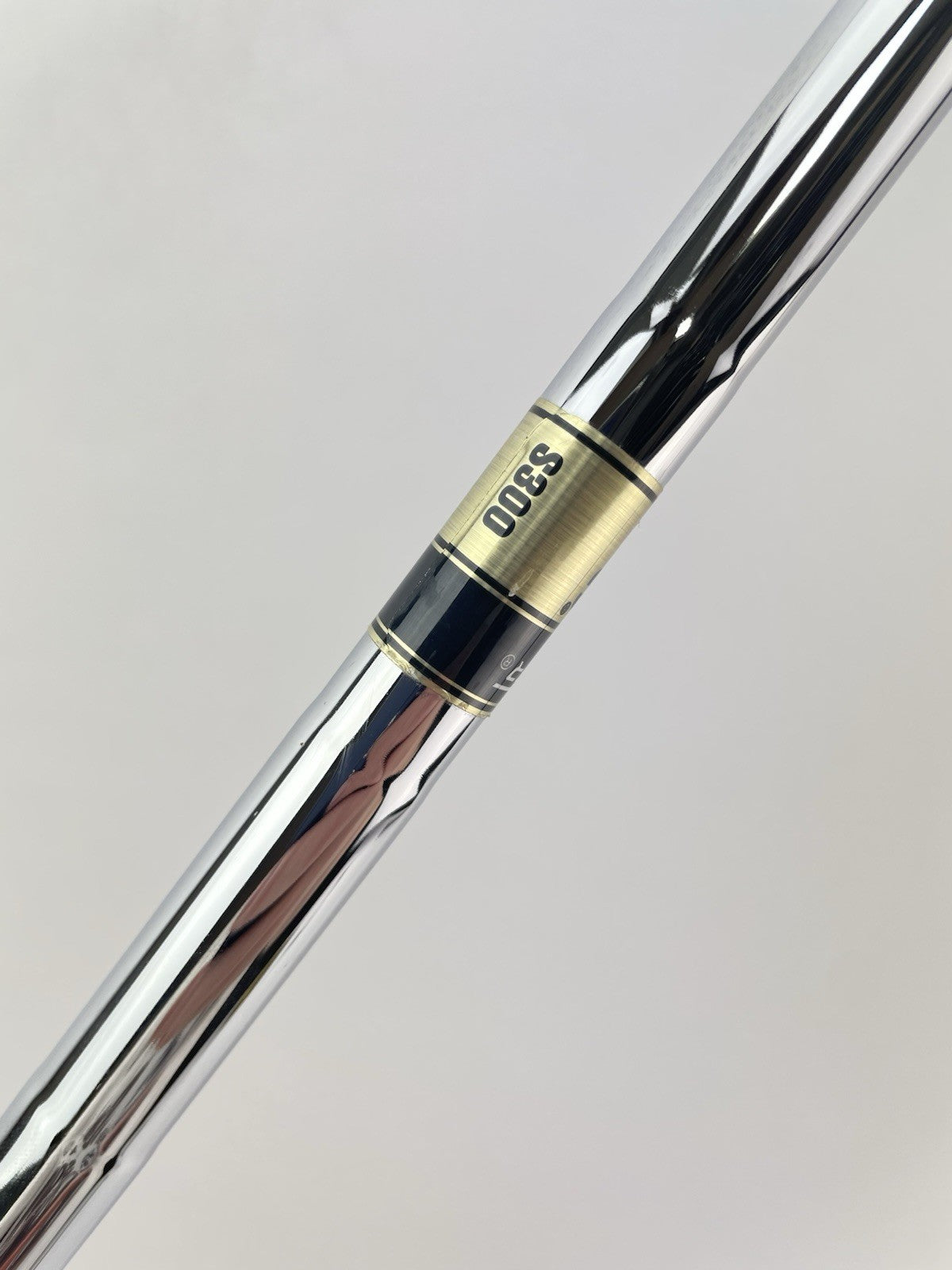 Dynamic Gold S300 Iron Shaft Stiff Flex Steel 36.25 /0.355 Tapered /263528