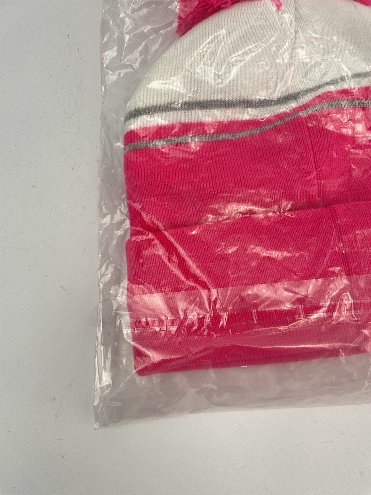 Proquip Golf Beanie Fleece Line Bobble /One Size /Pink /White /New /281485
