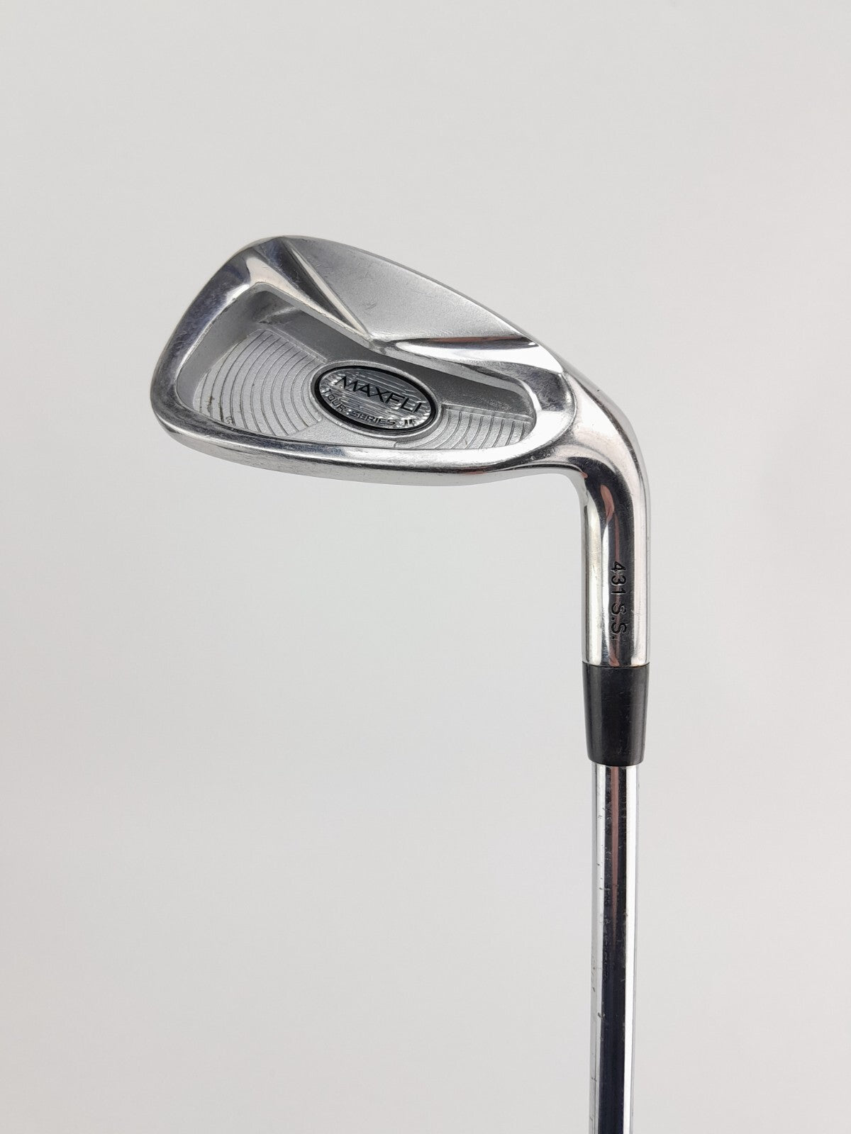 Maxfli Golf 9 Iron Tour Series II Regular Steel /Right Handed /New Grip /164720