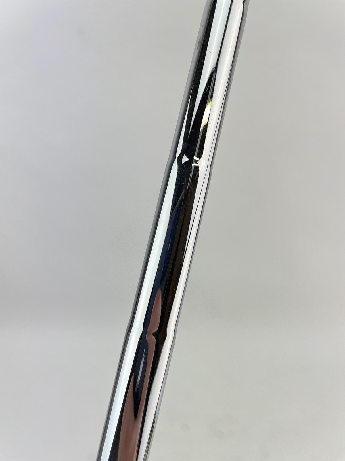 Adams Golf 9 Iron Tight Lies Regular Flex Steel /Right Handed /New Grip /1939817