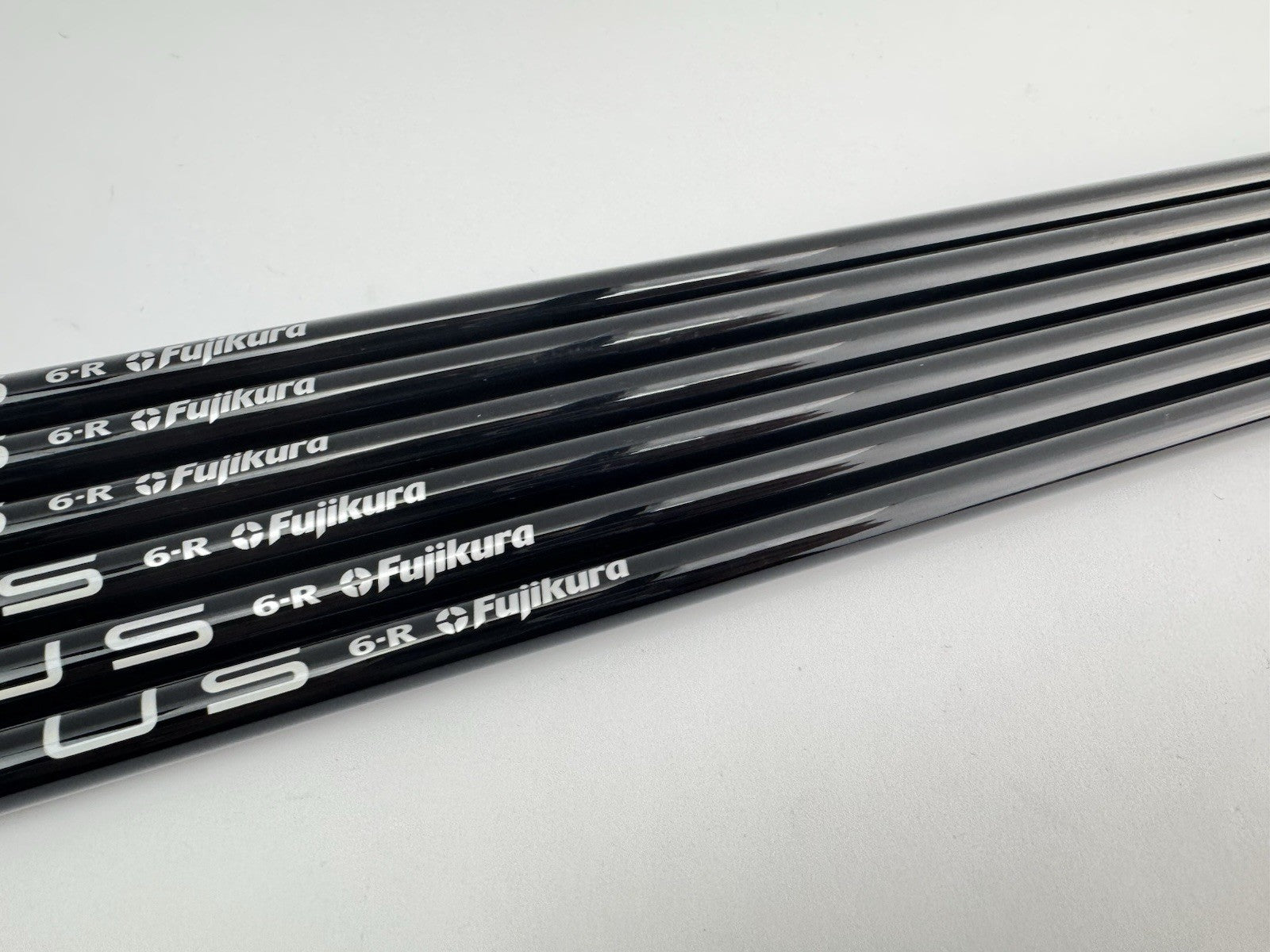 Fujikura Ventus Iron Shaft Set (6) Red 6-R Regular Graphite 0.355 Tapered /316725