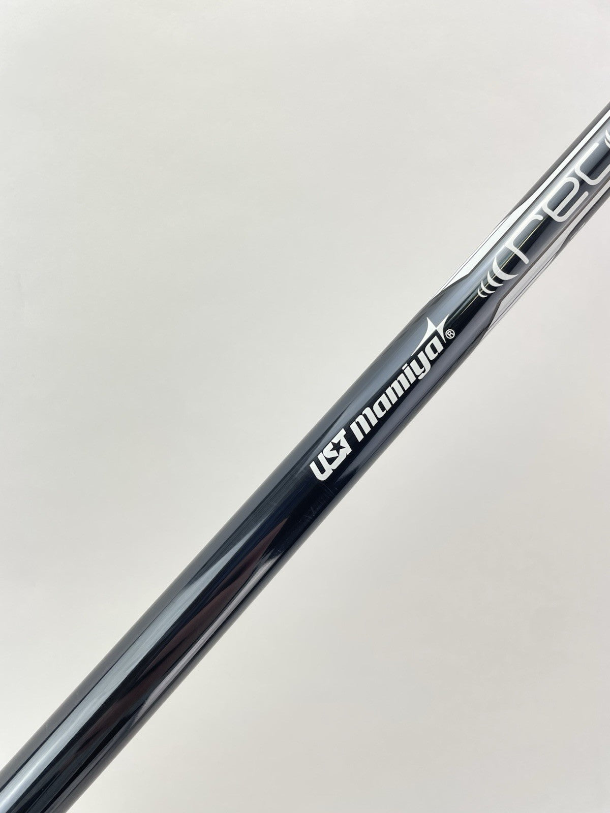 UST Recoil Dart Iron Shaft 65 F2 Senior Flex Graphite 35.25”/0.355 Tapered/287101